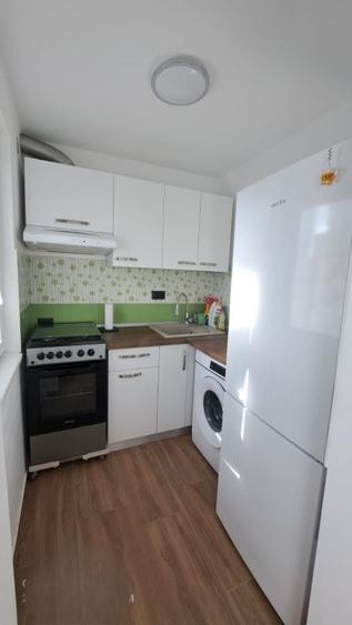 Apartament cu 2 camere semidecomandat în Tomis Nord