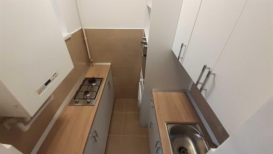 Apartament cu 2 camere nedecomandat în Central