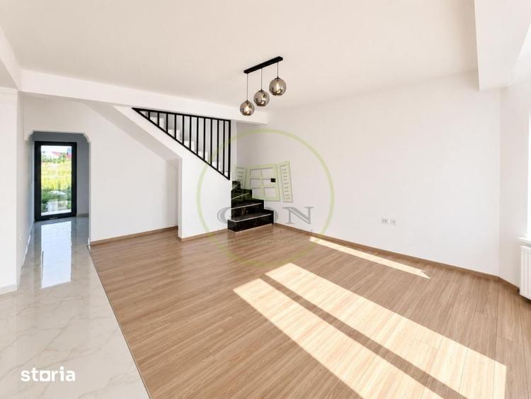 Casă cu 5 camere cu Teren 500 Mp în Corbeanca