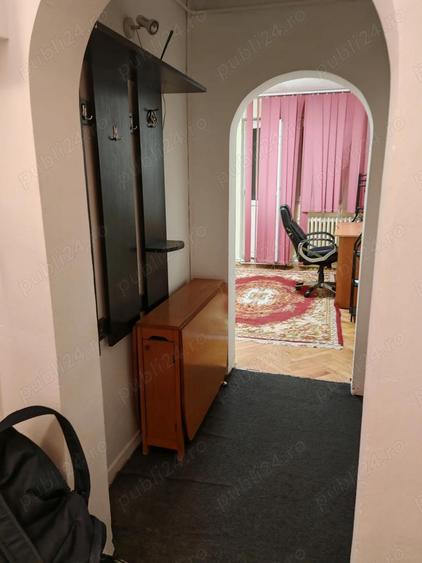 Ap. 2 cam la bld Podu Ros - 1
