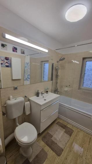 Apartament cu 2 camere semidecomandat în Florești
