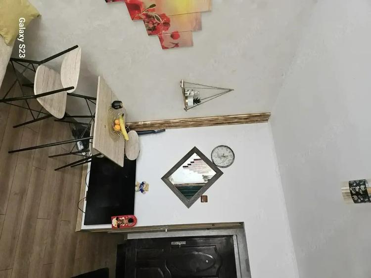 Garsonieră decomandată în Central