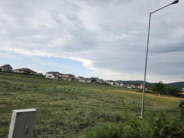 Teren de 600 mp, în Micești