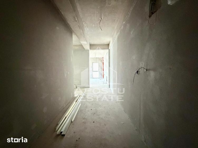 Apartament cu 2 camere decomandat în Sânandrei