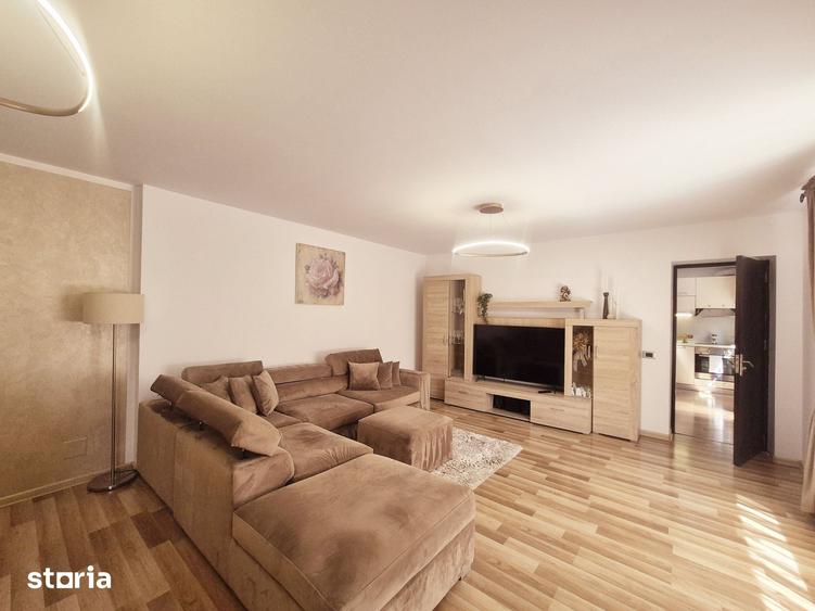 Casă cu 4 camere cu Teren 325 Mp în Central