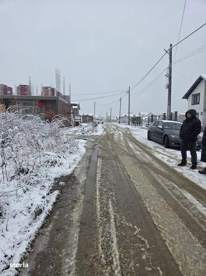 Teren de 1712 mp, în Moșoaia