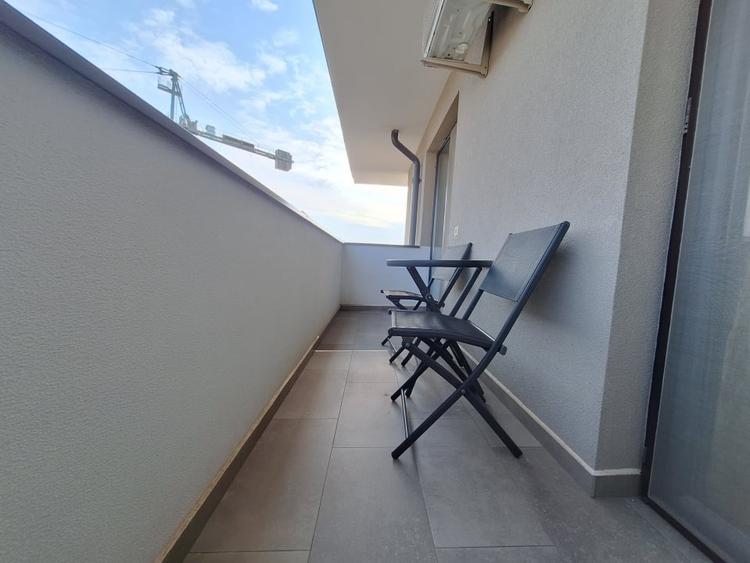 Apartament cu 2 camere decomandat, mobilat în Aradului