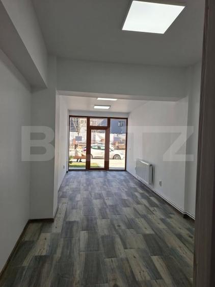 Spațiu comercial, de 31 mp, în Pucioasa