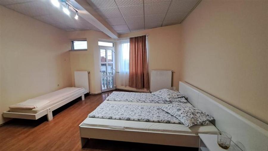 Hotel/Pensiune, de 700 mp, în Ditrău