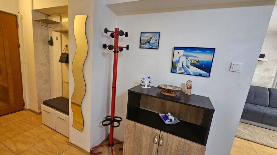 Apartament cu 2 camere decomandat în Mazepa 1