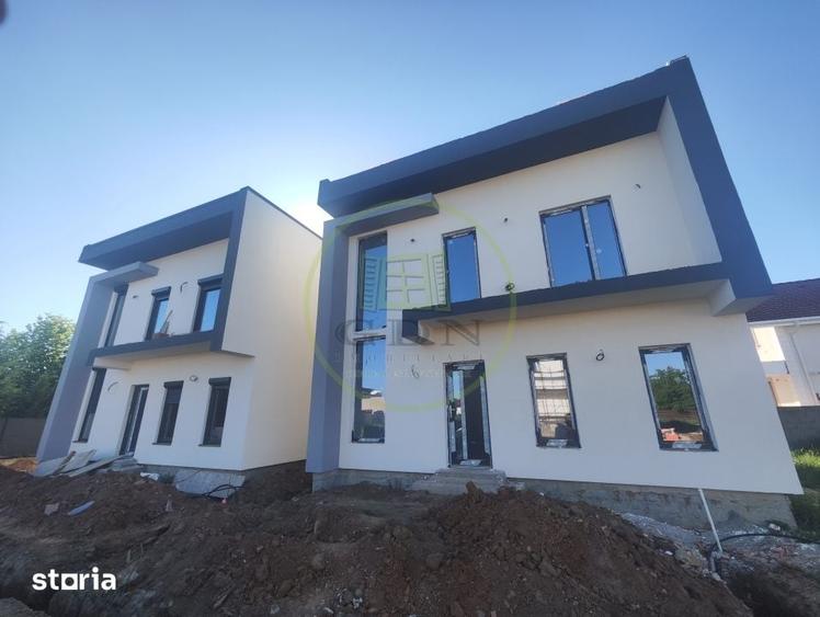 Casă cu 4 camere cu Teren 200 Mp în Malu Mare
