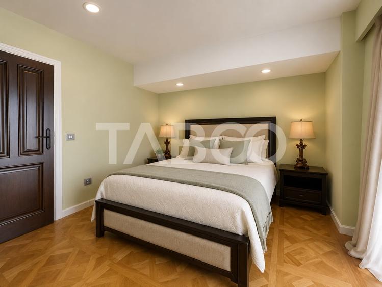Penthouse cu 4 camere decomandat, mobilat în Mihai Viteazul