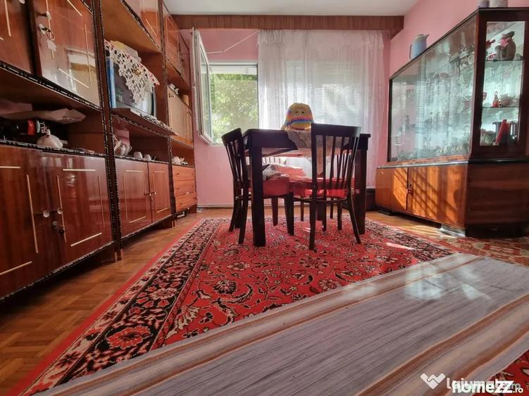 Apartament cu 2 camere nedecomandat în Ultracentral