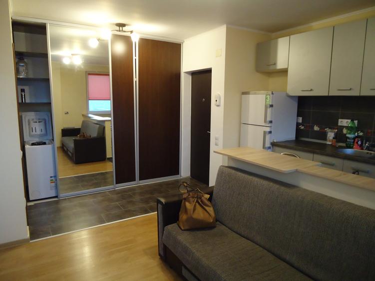 Apartament cu 2 camere semidecomandat în Calea Turzii