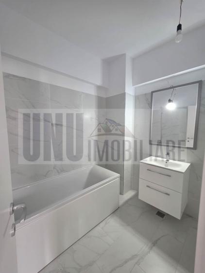 Garsonieră decomandată în Podu Roș