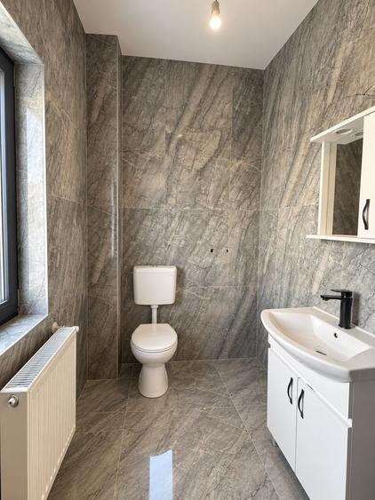 Duplex cu 4 camere cu Canalizare în Moșnița Nouă