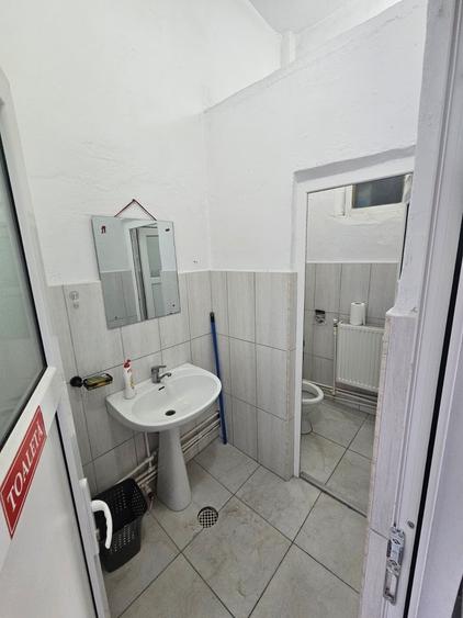 Spațiu comercial, de 66 mp, în Central