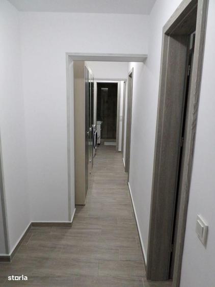 Apartament cu 3 camere decomandat în 9 Mai