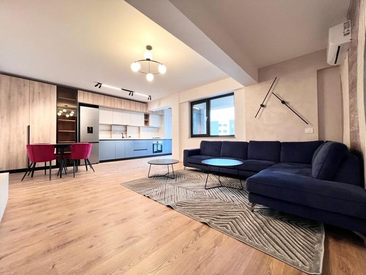 Apartament cu 3 camere, mobilat în Pipera