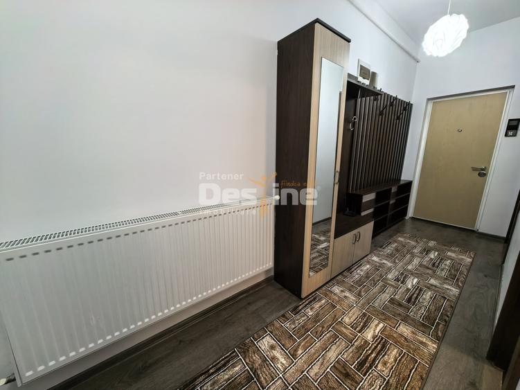 Apartament cu 3 camere decomandat, mobilat în Lunca Cetățuii