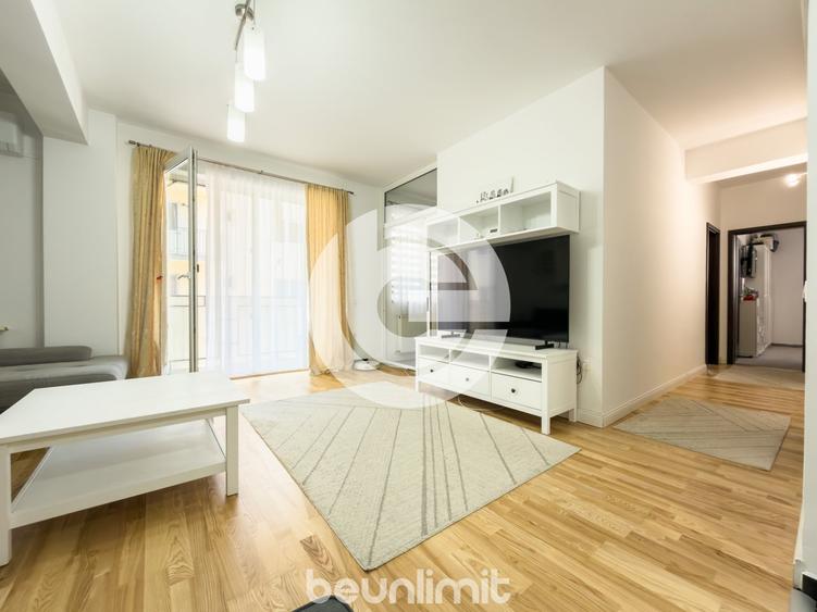 Apartament cu 3 camere semidecomandat, mobilat în Turnișor