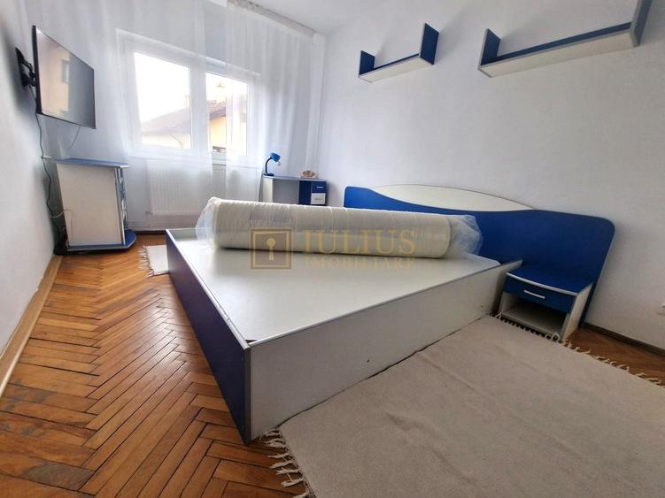 Apartament cu 2 camere semidecomandat, mobilat în Complex Studențesc