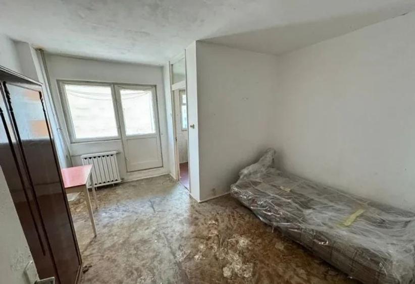 Garsonieră semidecomandată în Rahova