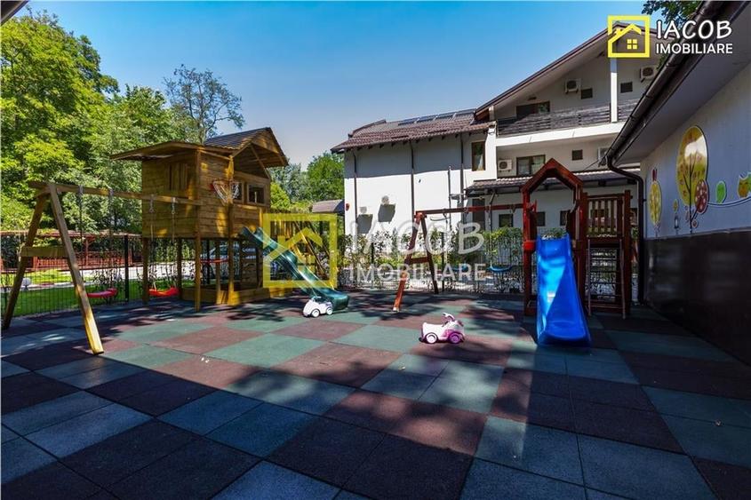 Hotel/Pensiune, de 150 mp, în Răstoaca