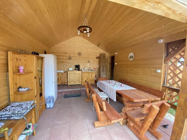 Casă cu 3 camere cu Teren 300 Mp în Moacșa