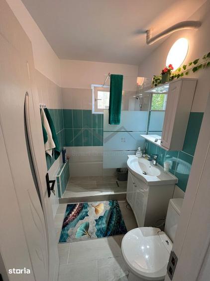 Apartament cu 3 camere semidecomandat în Primăverii