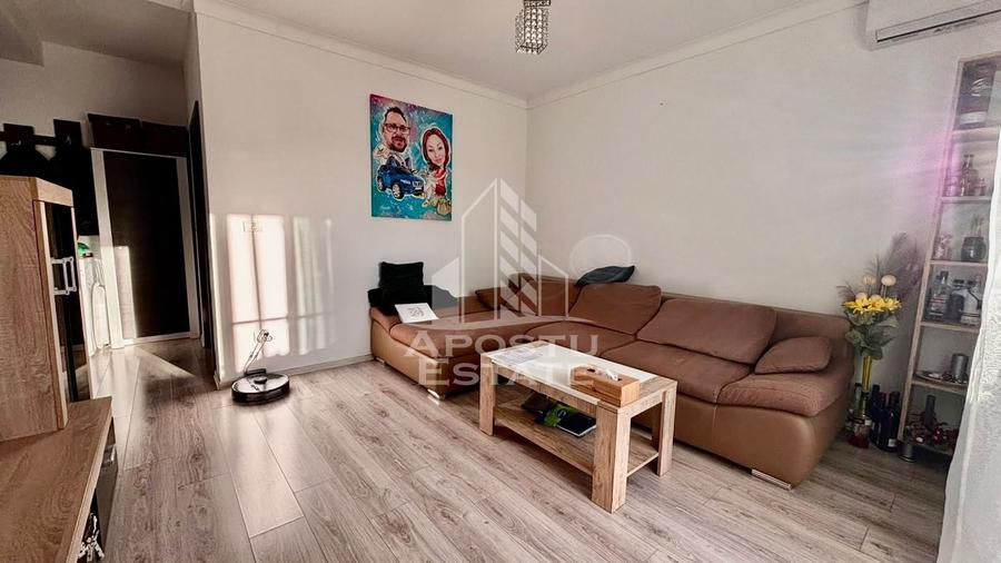 Apartament cu 3 camere decomandat, mobilat în Braytim