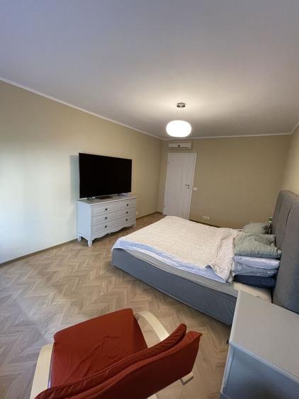 Piața Sf. Gheorghe | Decomandat | Renovat | Centrală proprie | Boxă 16 mp - 7