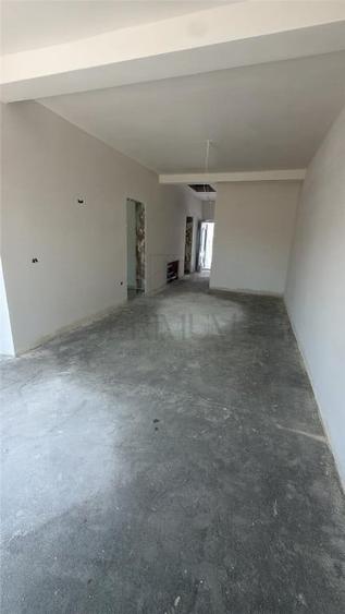 Duplex pe parter - 3 camere - Mosnita Noua - 4