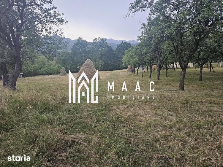 Casă cu 1 camere cu Teren 5500 Mp în Vâlcea