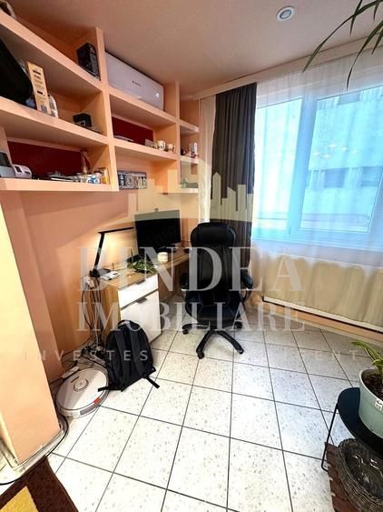 Garsonieră semidecomandată în Vest