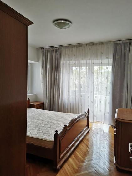 Apartament cu 2 camere decomandat, mobilat în Unirii