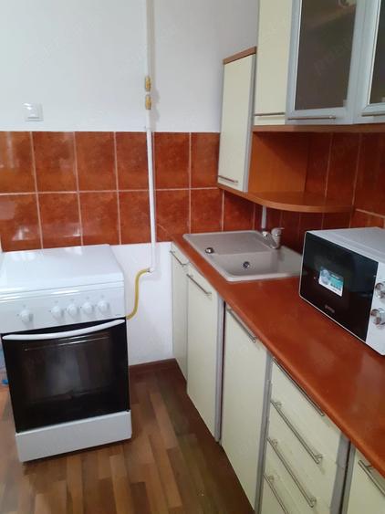 Garsonieră semidecomandată în Traian