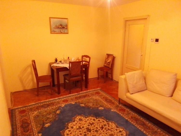Apartament cu 2 camere nedecomandat în Deve