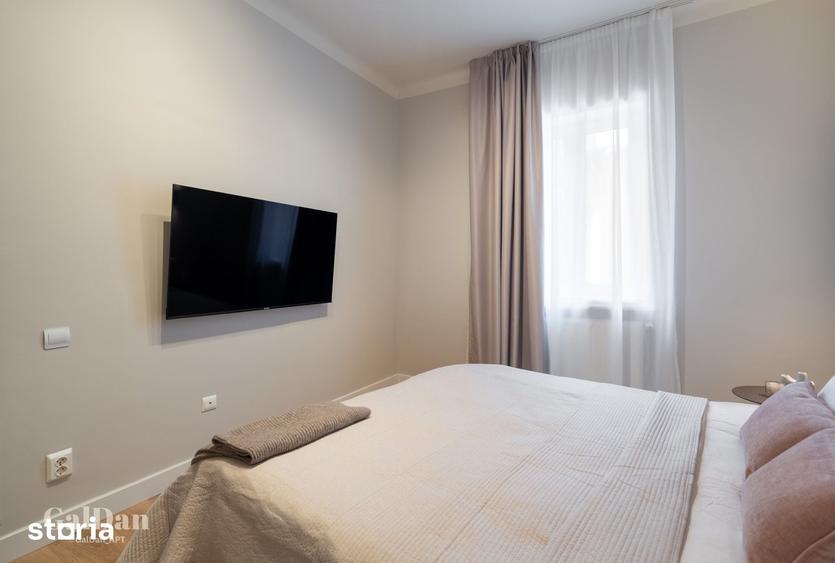 Apartament cu 4 camere în Ultracentral
