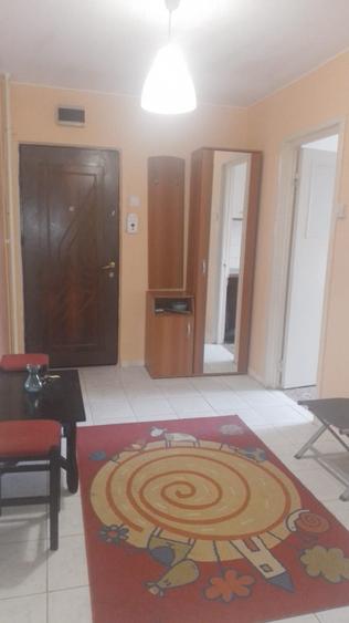Apartament cu 3 camere decomandat în Ultracentral