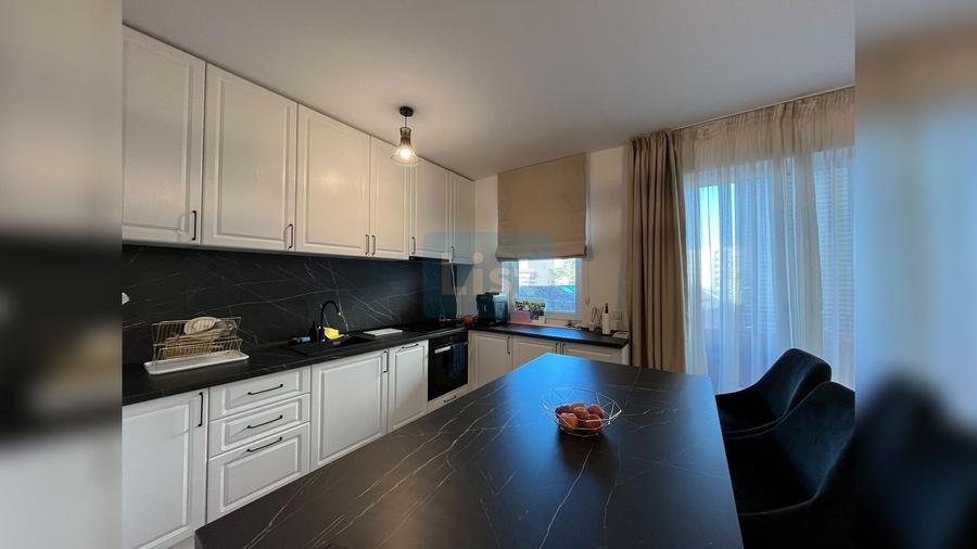 Apartament cu 3 camere semidecomandat, mobilat în Mărăști