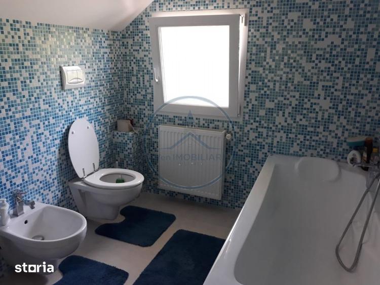 Casă cu 5 camere cu Teren 2800 Mp în Șintereag