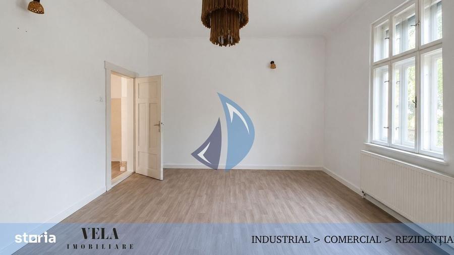 Casă cu 3 camere în Semicentral