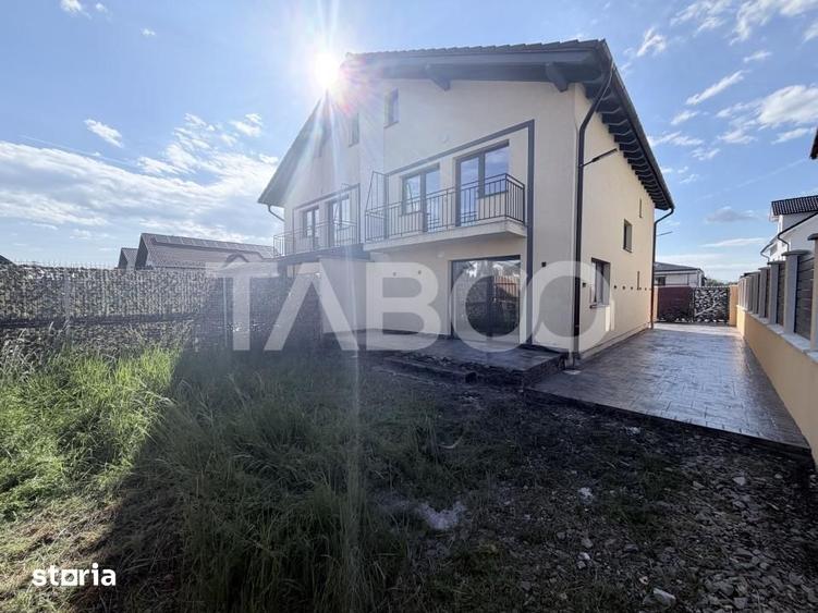 Casă cu 4 camere cu Teren 126 Mp în Șelimbăr