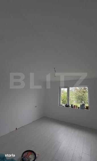 Casă cu 2 camere cu Teren 1000 Mp în Central
