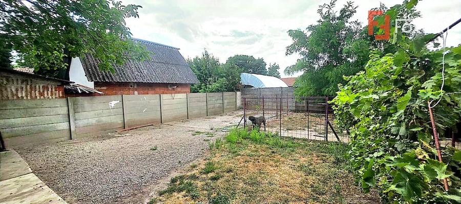 Casă cu 4 camere cu Teren 547 Mp în Central