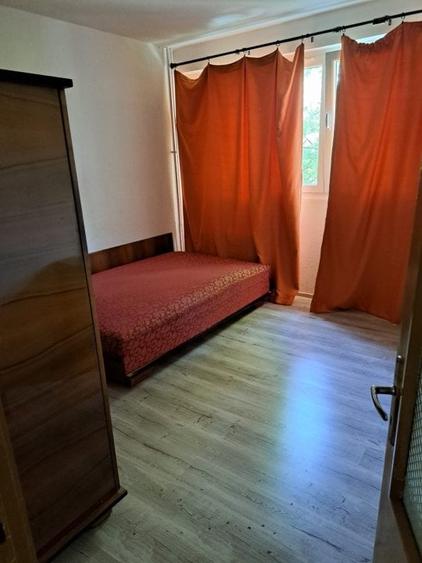 Apartament cu 2 camere semidecomandat în Drumul Taberei — fotografia 2