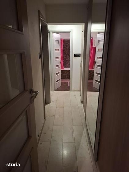 Inchiriez apartament 3 camere decomandat - 4
