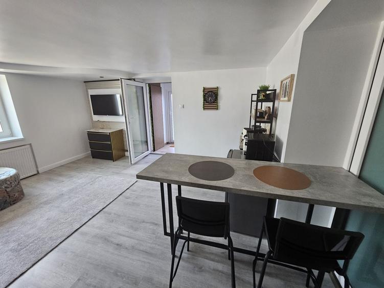 Casă cu 2 camere în Petrești