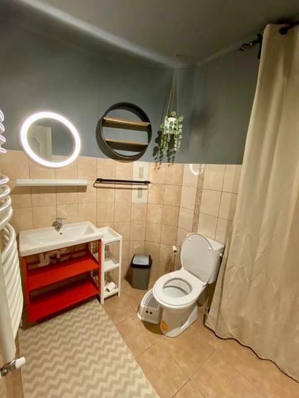 Large 4 Bedroom Apartment with Balcony | Universitate - Cismigiu Area - 13